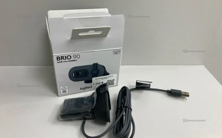 Веб камера Logitech BRIO 90