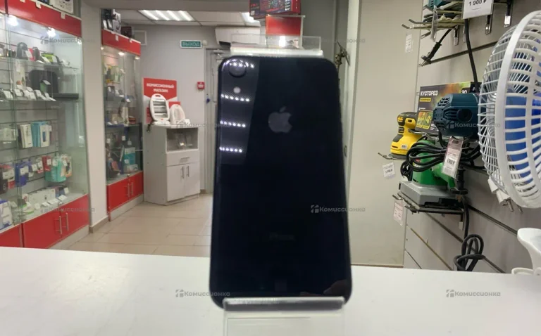 Apple iPhone XR 64GB’