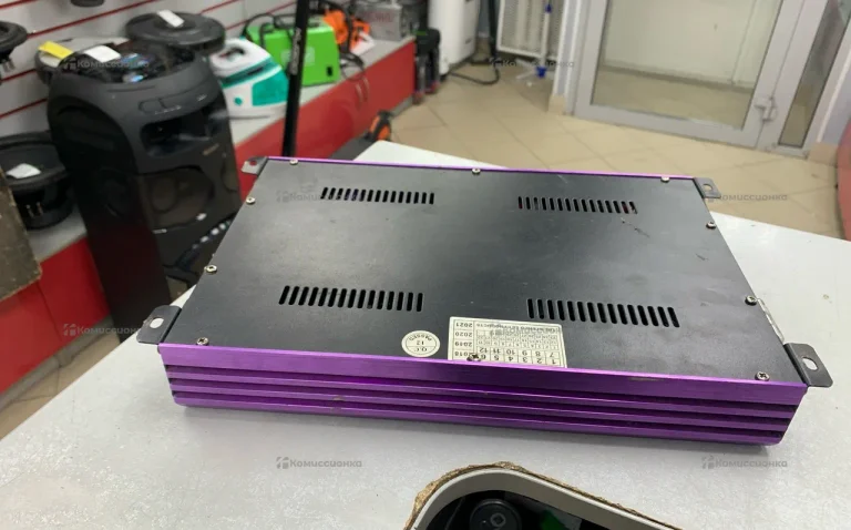 Усилитель  Titan 1.1000