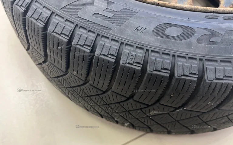 Колеса в сборе на штампах PIRELLI ICE ZERO R 205/