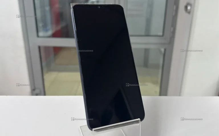 Tecno spark 8c 4 64