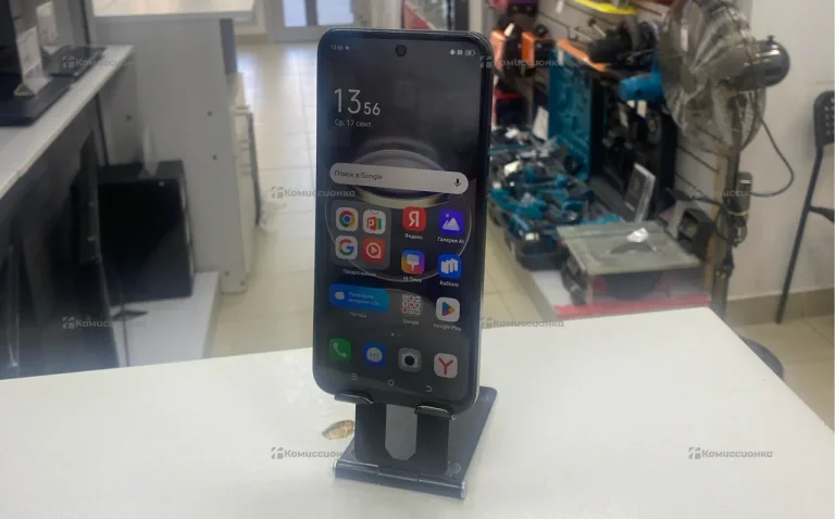Tecno Spark 30C 4/128 ГБ
