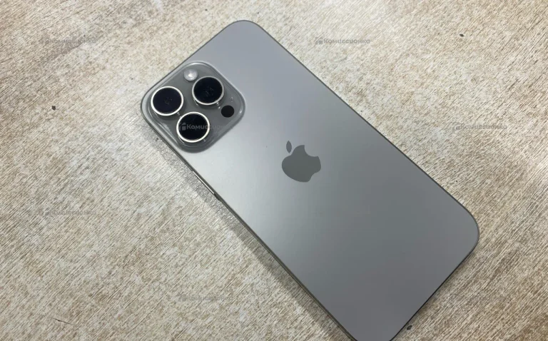 Apple iPhone 16 Pro Max 8/256 ГБ