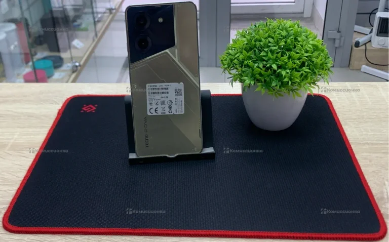 Tecno Pova 5 8/256 ГБ