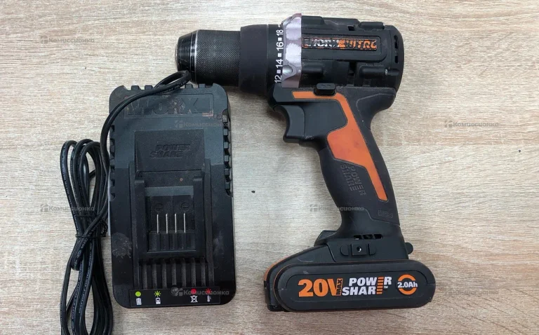 Дрель-шуруповерт WORX NITRO WX102