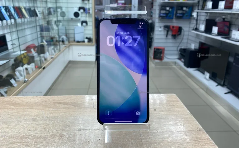 Apple iPhone 12 4/128 ГБ