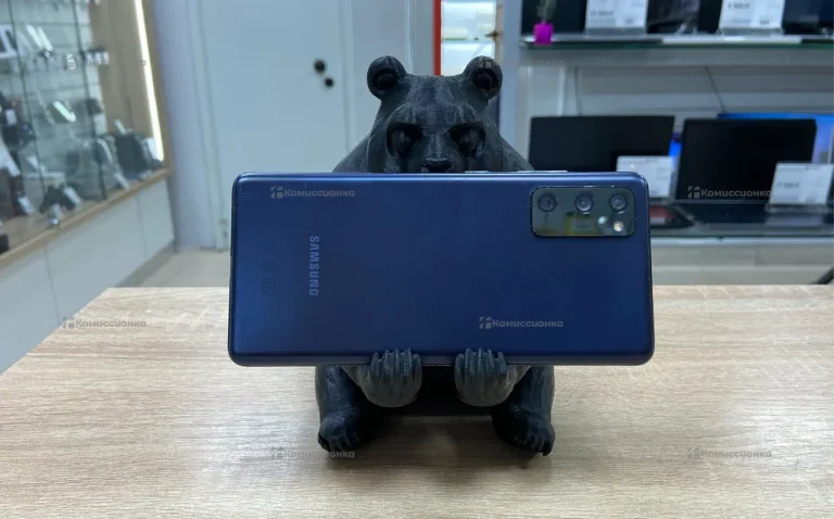 Samsung Galaxy S20 FE 6/128 ГБ