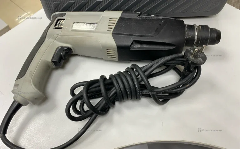 Перфоратор Интерскол П-24/700ЭР