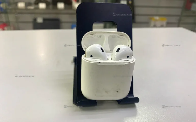 Наушники  AirPods