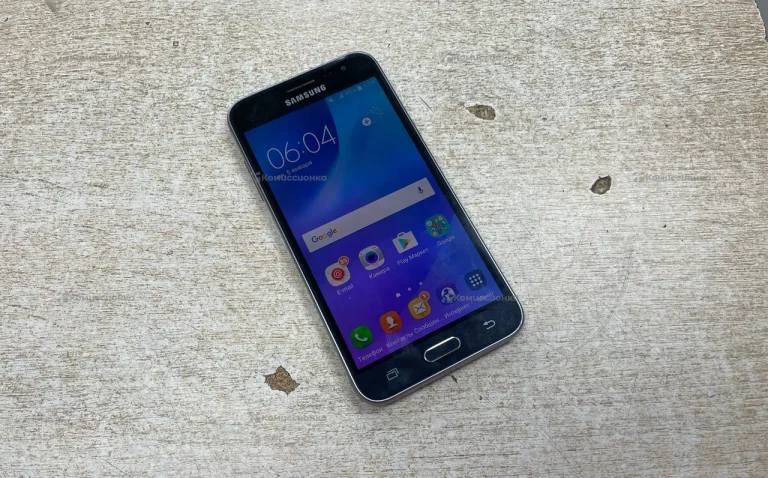 Samsung Galaxy J3 (2016) SM-J320F/DS