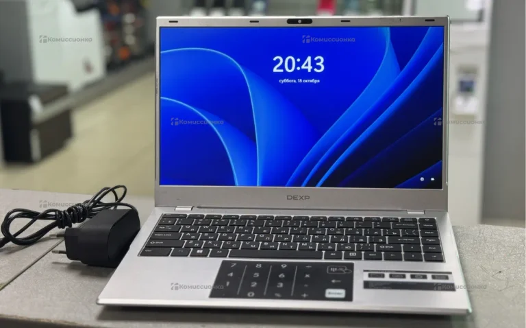 Ноутбук  Dexp Aquilon