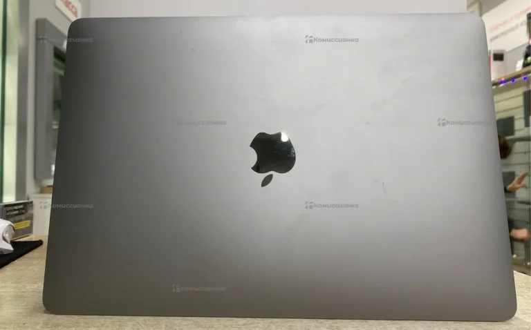 Ноутбук  MacBook Air m1 2020