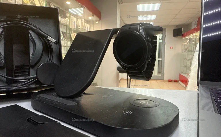 Samsung Galaxy Watch Titan 45 mm