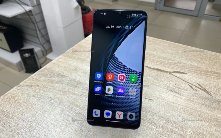 Realme C61 8/256 ГБ