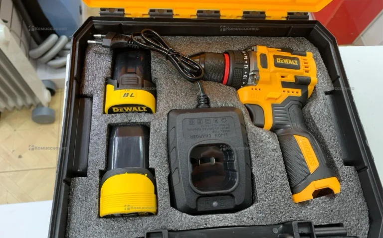 шуруповерт Dewalt (реплика) 18-40n