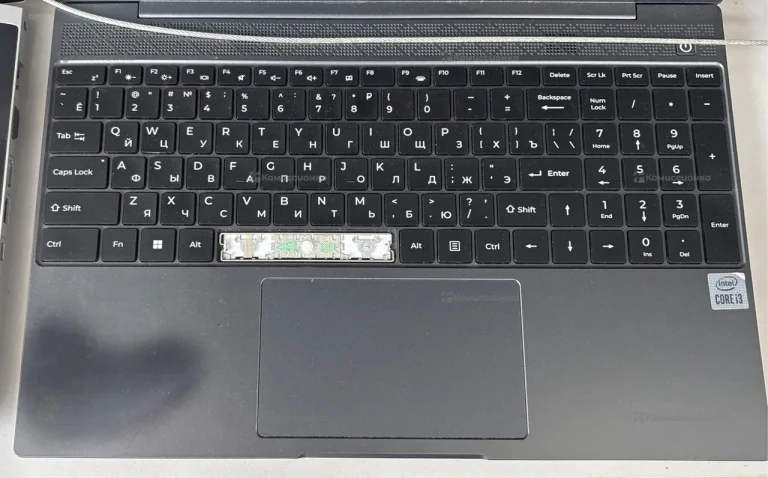Ноутбук  Machcreator one i3