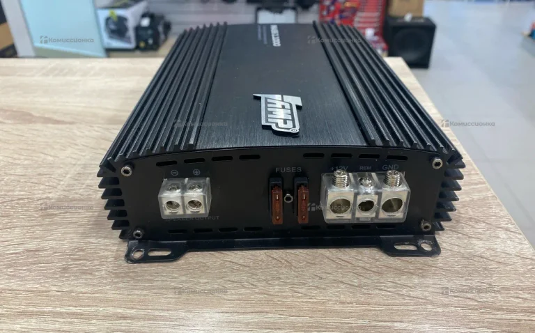 Усилитель  AMP Mass 1.1000