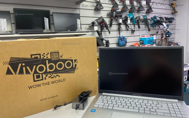 Ноутбук Asus VivoBook Go 15 E1504G
