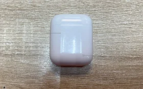 Наушники Apple AirPods