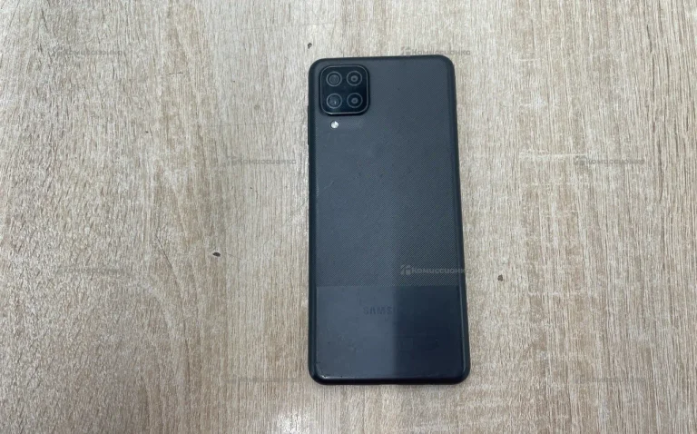 Samsung Galaxy A12 4/64 ГБ