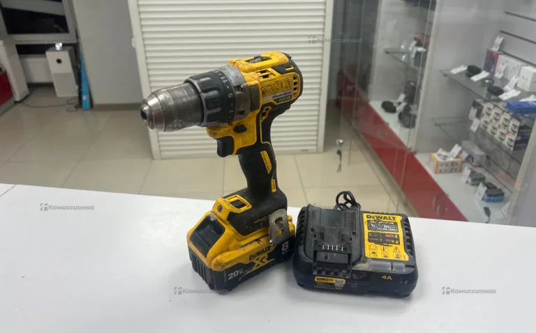 Аккумуляторная дрель-шуруповерт DeWALT DCD791NT