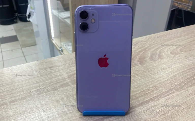 Apple iPhone 11 4/64 ГБ
