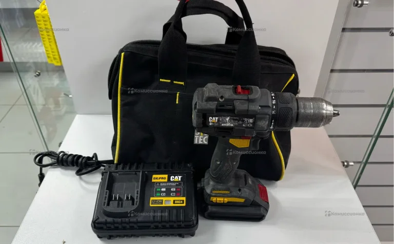 Дрель-шуруповерт CAT DX11
