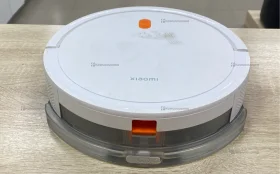 Пылесос  Xiaomi mi robot E2