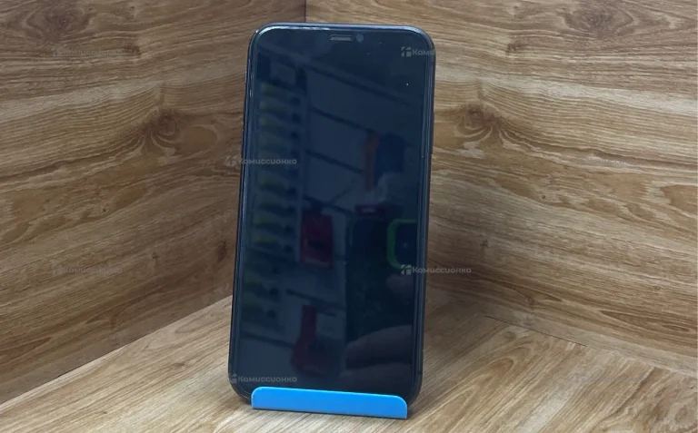 Apple iPhone 11 4/64 ГБ