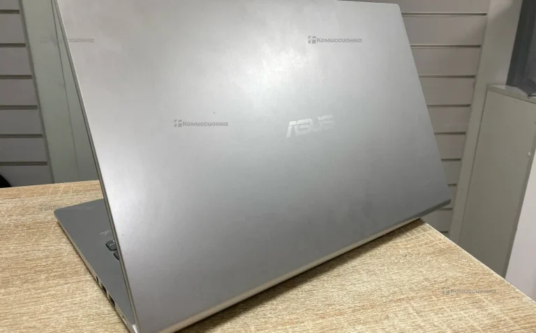 Ноутбук  ASUS R565EA