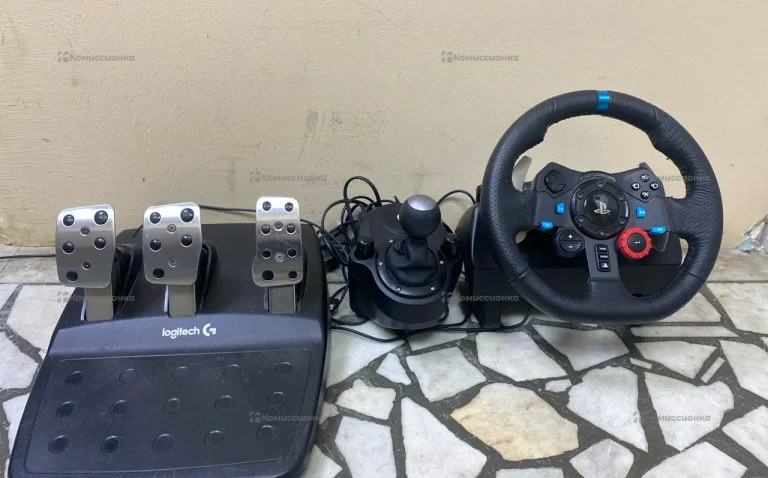 Logitech . руль ,сцепление ,пидали ,Logitech G29