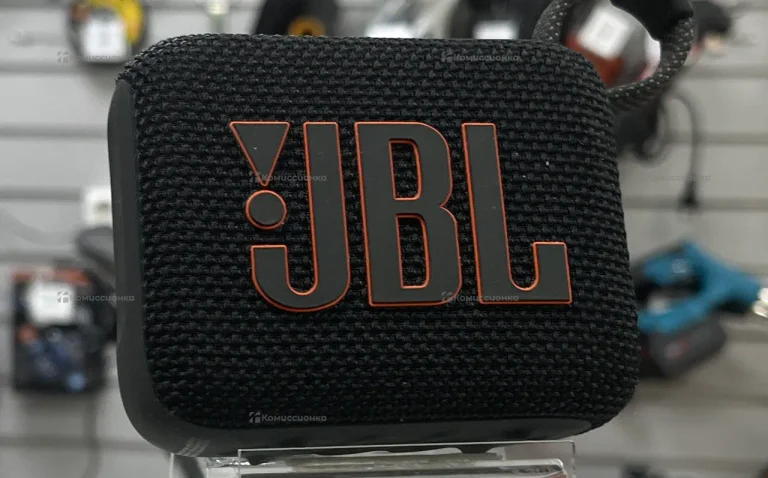 JBL GO4