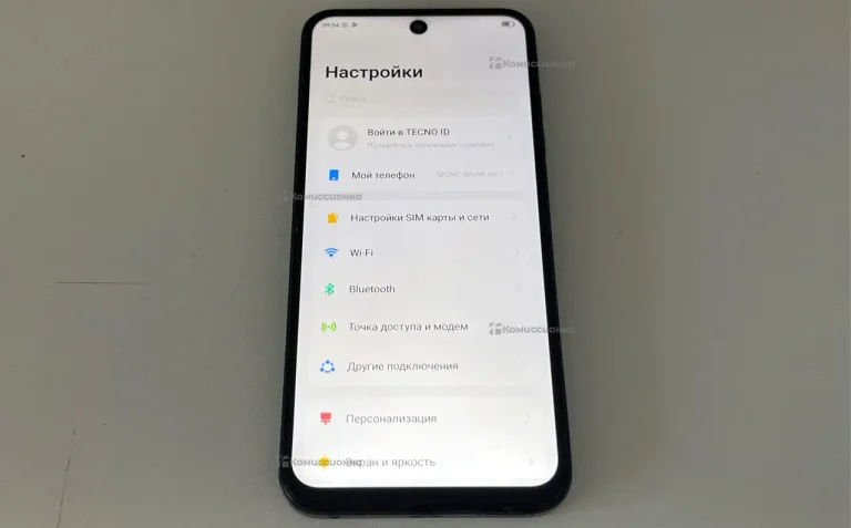 Tecno Spark Go 1 3/64 ГБ