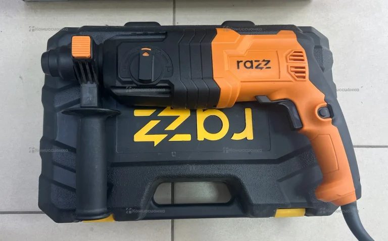 Перфоратор Razz HR-780KR