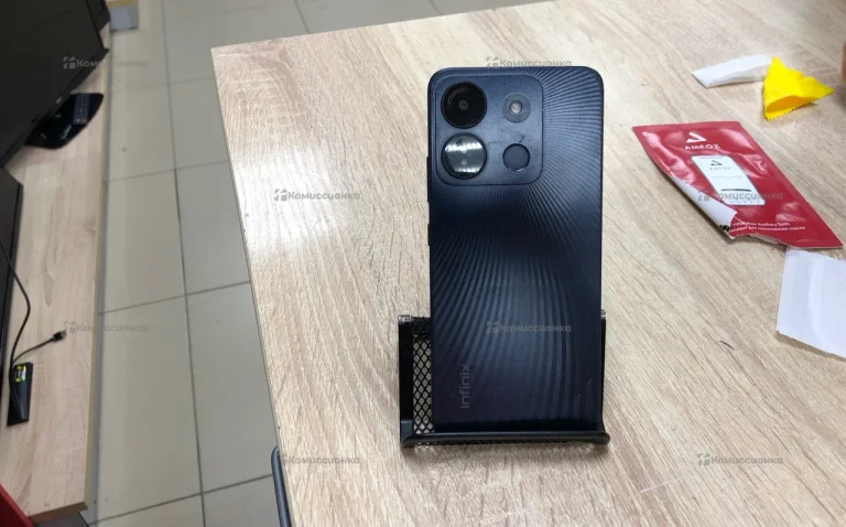 Infinix SMART 7 HD 2/64 ГБ