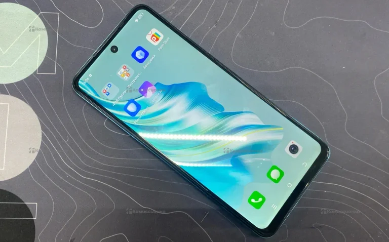 Tecno Spark 20 8/128 ГБ