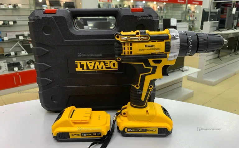 Шуруповерт DeWalt реплика.
