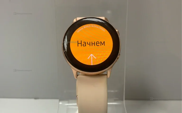 Часы Samsung Galaxy Watch Active