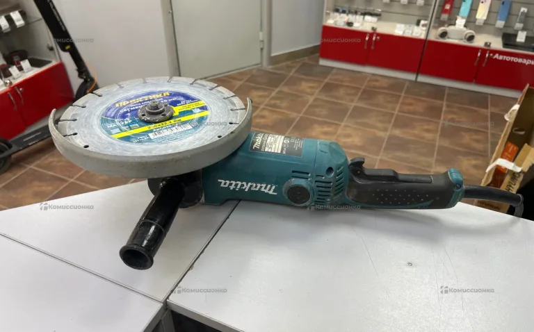 УШМ makita GA9050