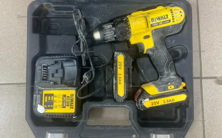 DeWalt dcd771