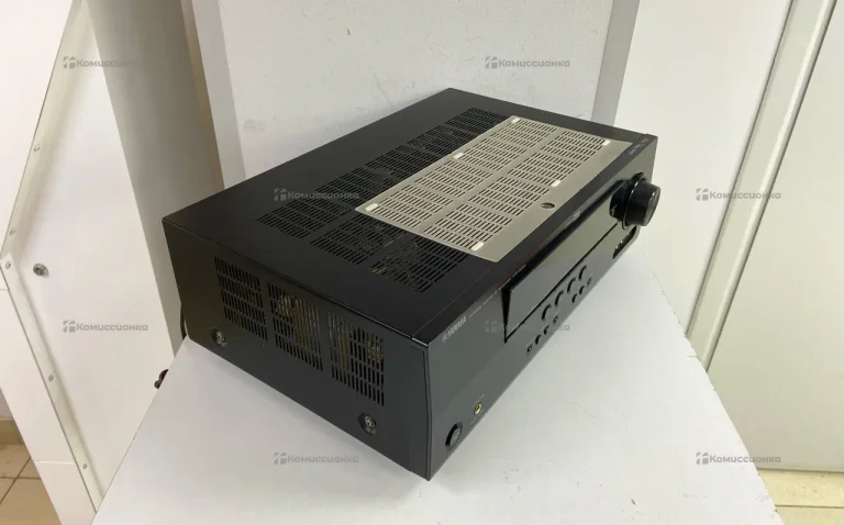 Ресивер  Yamaha HTR-6230