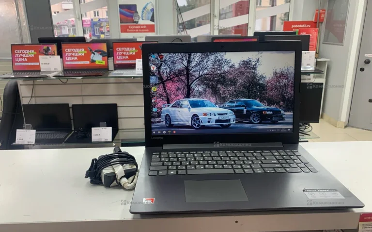 Ноутбук Lenovo