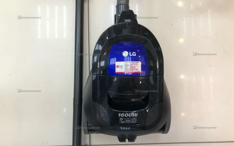 Пылесос  LG VK69662