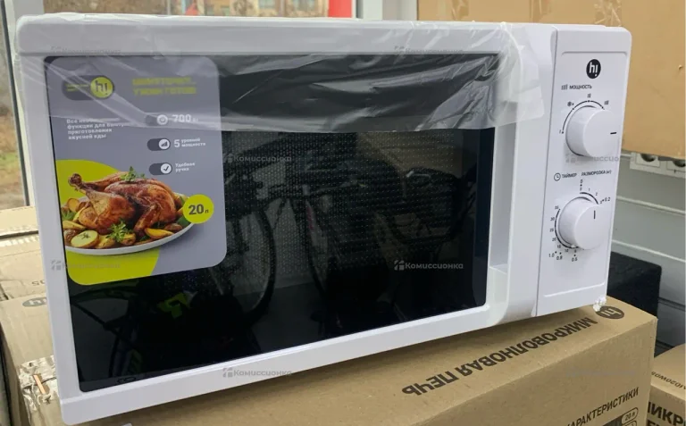 Микроволновая печь HI M020W05