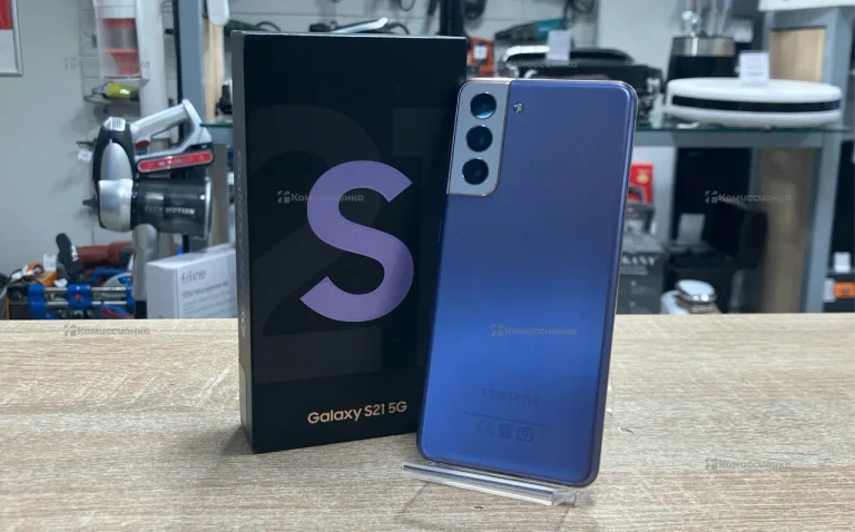 Samsung Galaxy S21 8/128 ГБ