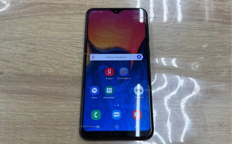 Samsung Galaxy A10 2/32 ГБ