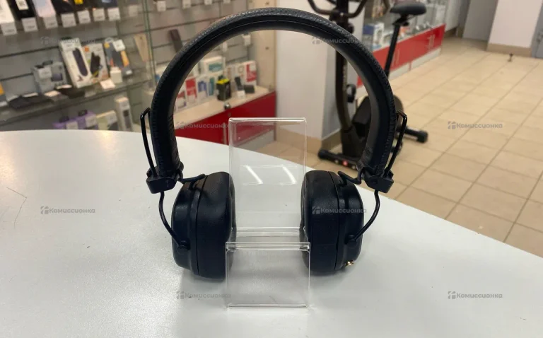 Наушники Marshall Major IV