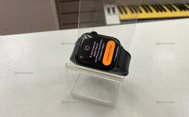 Часы Apple Watch 8 45MM