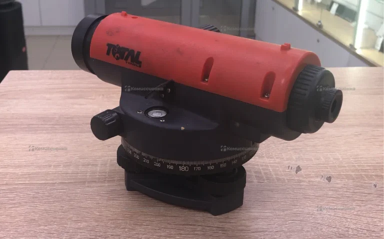 Нивелир TOTALTOOLS оптический AT-32