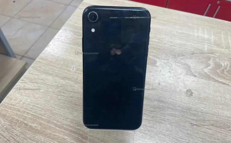 Apple Apple iPhone Xr 64 ГБ.